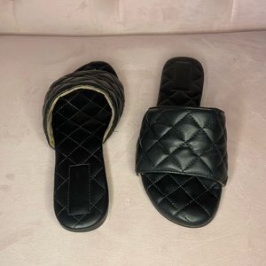 SANDALS BOUTIQUE